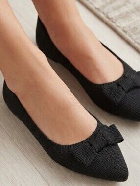 MIA Amore Pointed Toe Knit Bow Ballet Flats Black Size 8.5 Business Casual Comfy